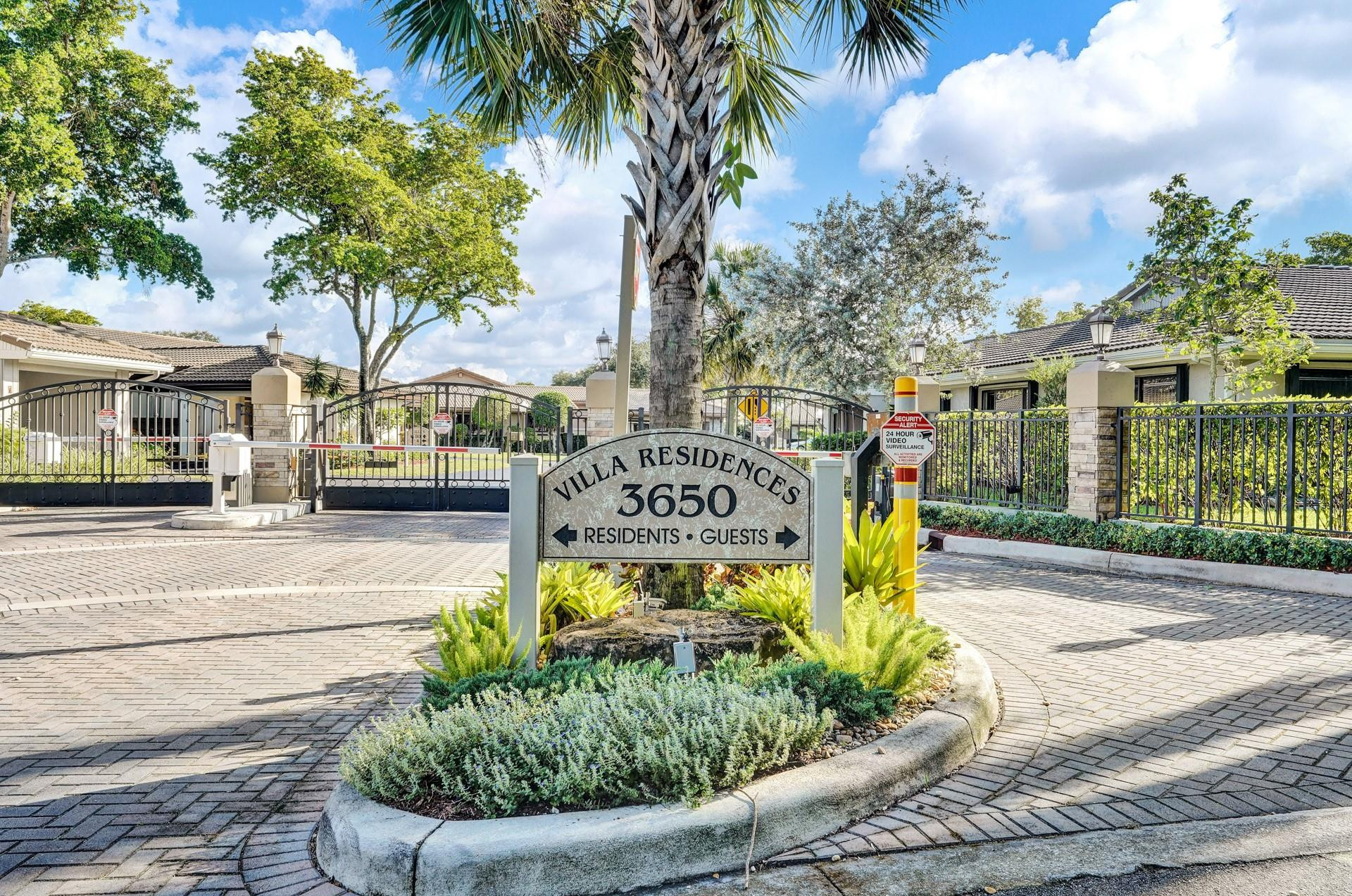 Foto de propiedad en 3650 N 36th Avenue 51, Hollywood, FL 33021 Hollywood con MLS# 
