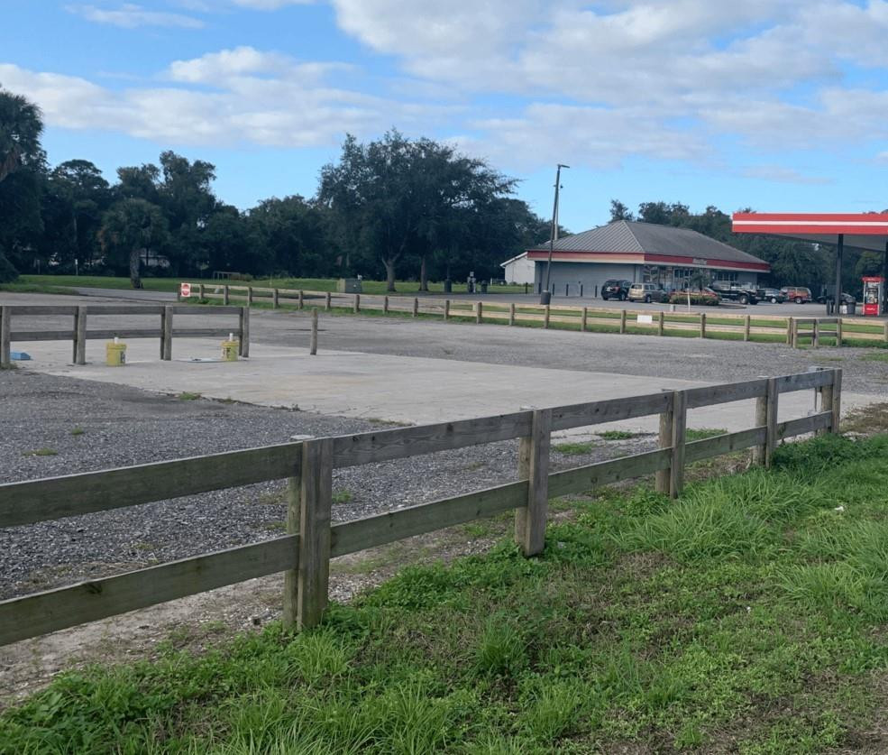 Foto de propiedad en 1600 State Road 70, Okeechobee, FL 34972 Okeechobee con MLS# 