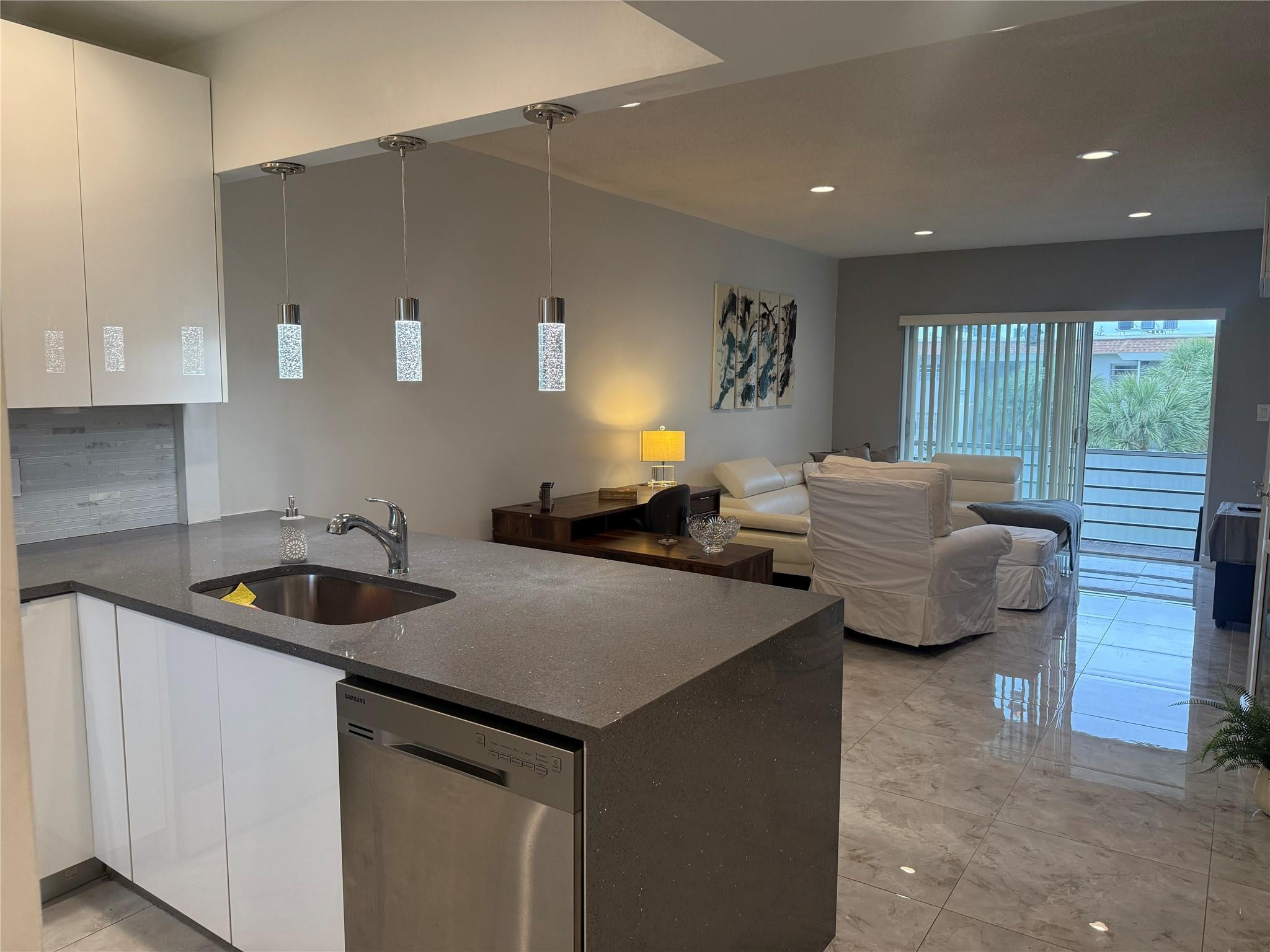 Foto de propiedad en 5601 NW 2nd Avenue 3190, Boca Raton, FL 33487 Boca Raton con MLS# 
