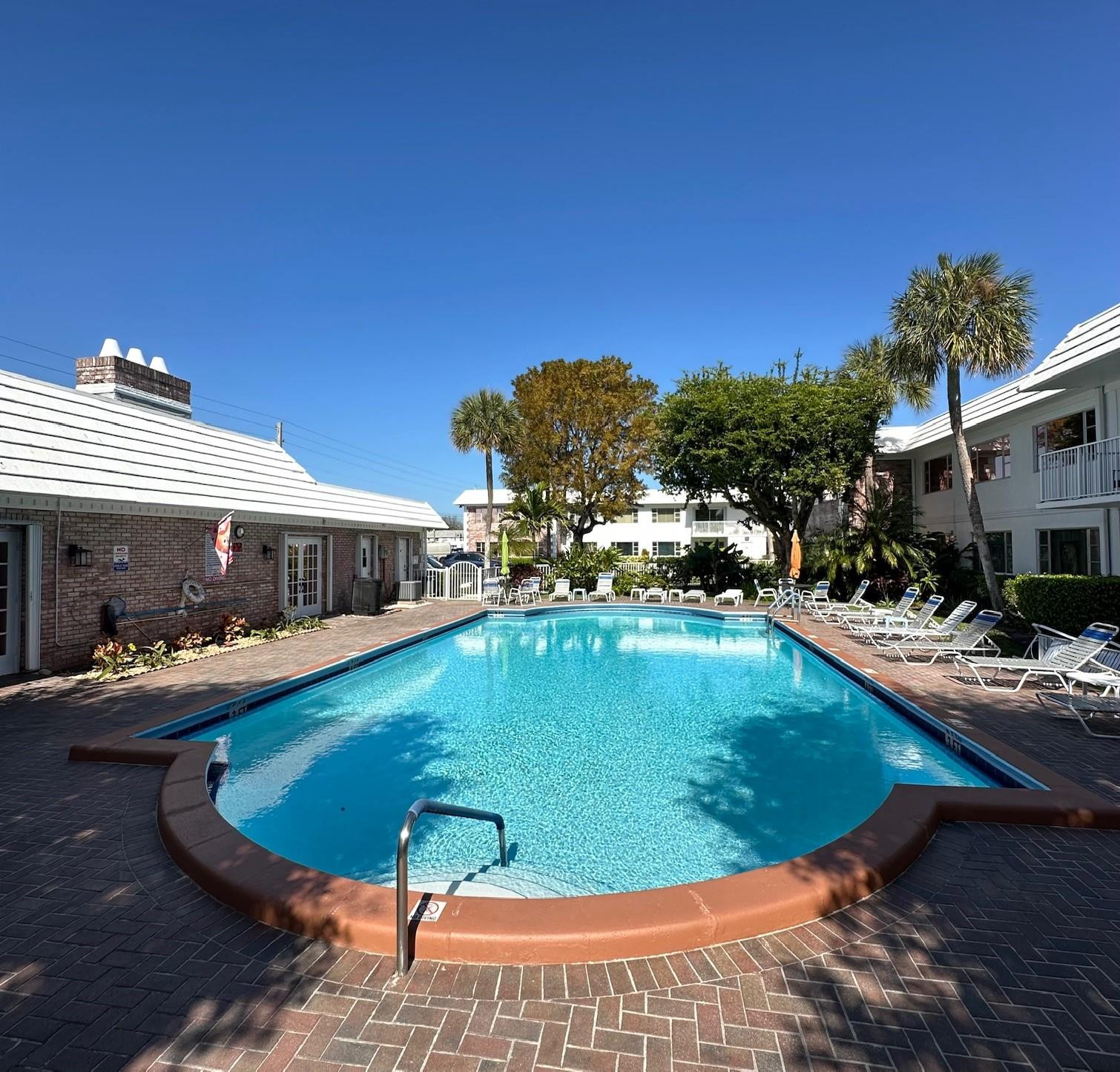 Foto de propiedad en 350 S Cypress Road 522, Pompano Beach, FL 33060 Pompano Beach con MLS# 