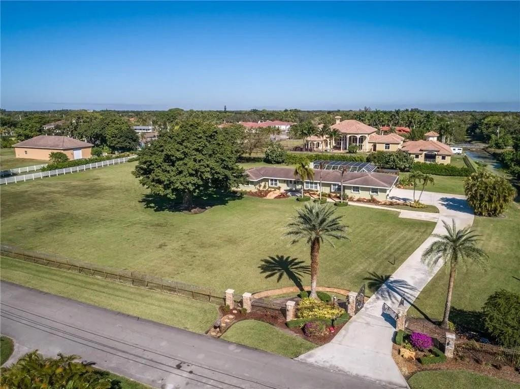 Vendido 17501 SW 54th Street, Southwest Ranches, FL 33331, Southwest Ranches, FL 33331