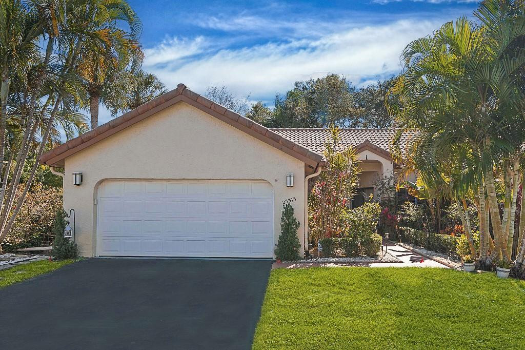 Foto de propiedad en 23313 Water Circle, Boca Raton, FL 33486 Boca Raton con MLS# 