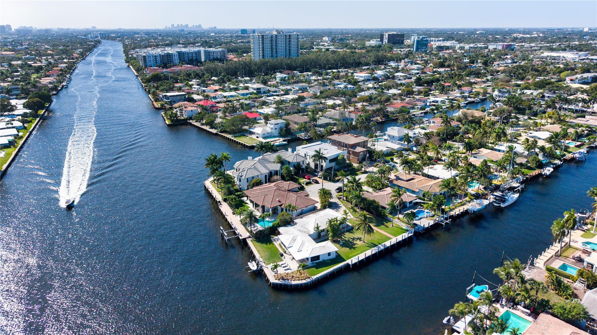 Vendido 2585 SE 12th Street, Pompano Beach, FL 33062, Pompano Beach, FL 33062