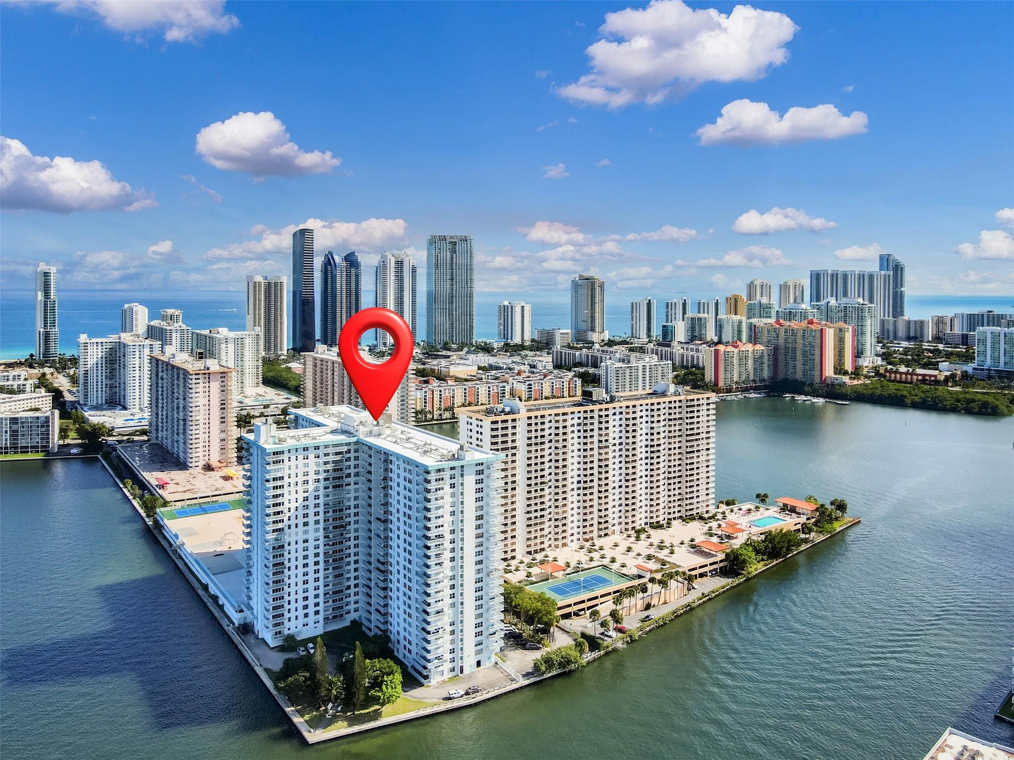 En Venta 301 174th Street 2202, Sunny Isles Beach, FL 33160, Sunny Isles Beach, FL 33160