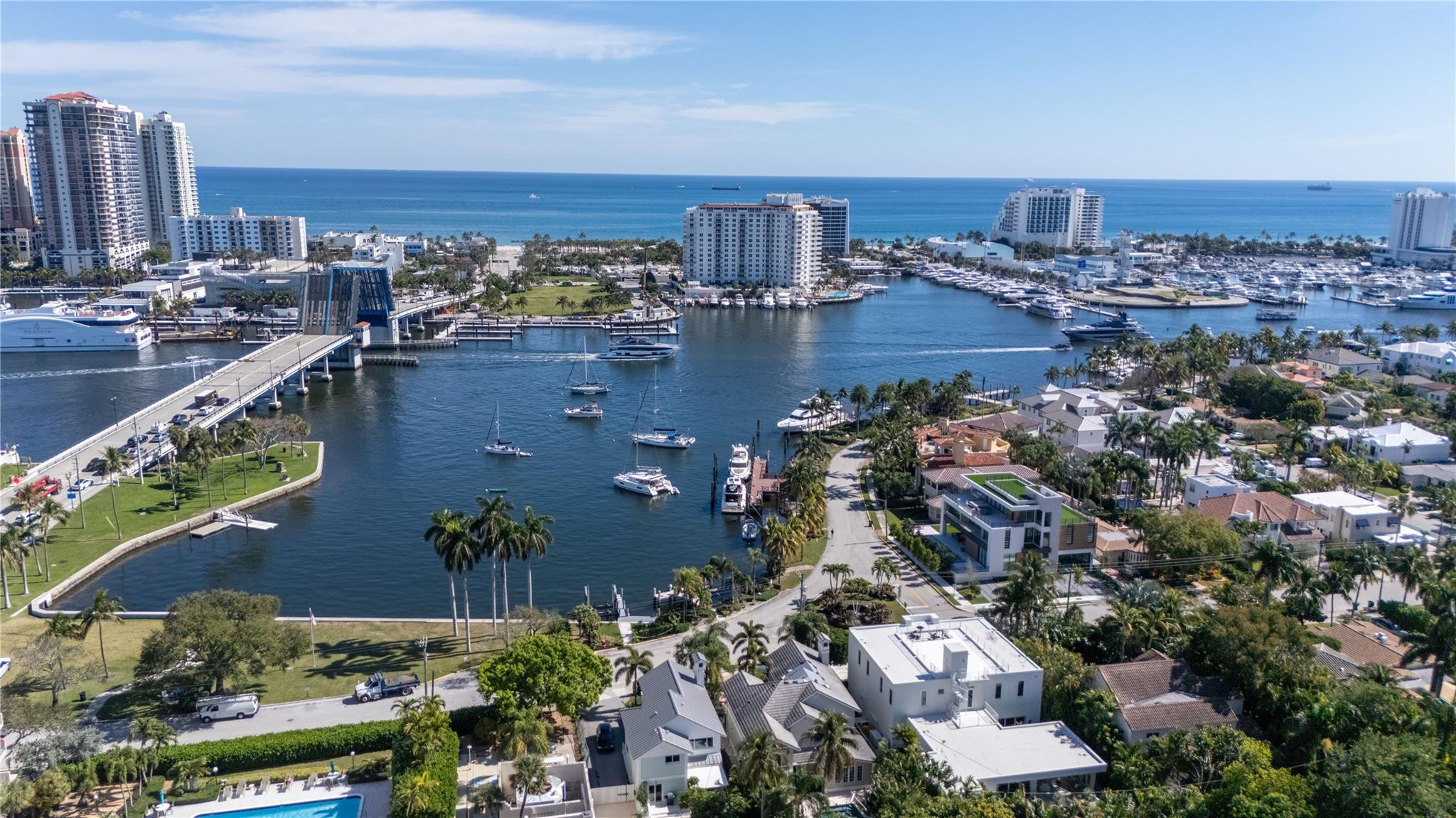 Foto de propiedad en 340 Sunset Drive 1808, Fort Lauderdale, FL 33301 Fort Lauderdale con MLS# 