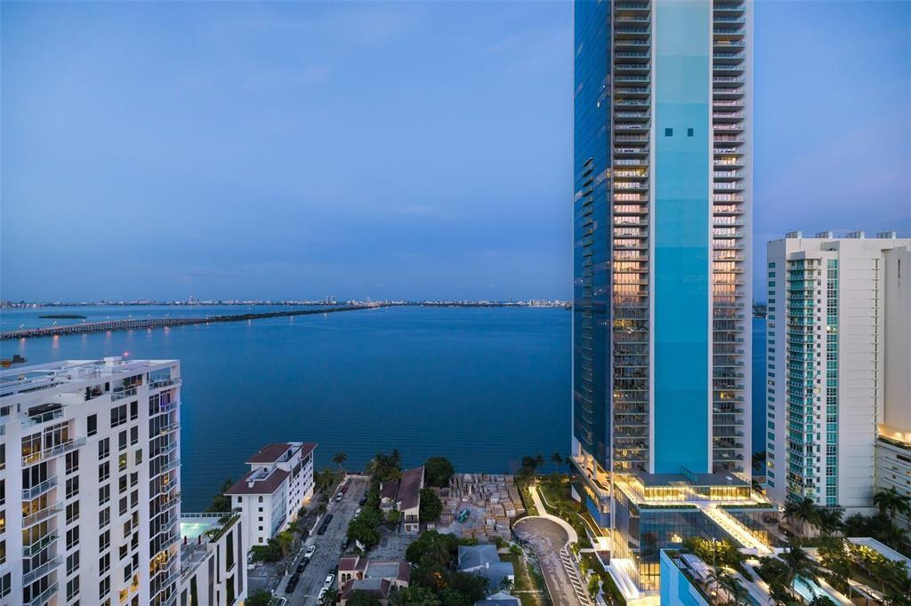 Foto de propiedad en 600 NE 27th Street 2301, Miami, FL 33137 Miami con MLS# 