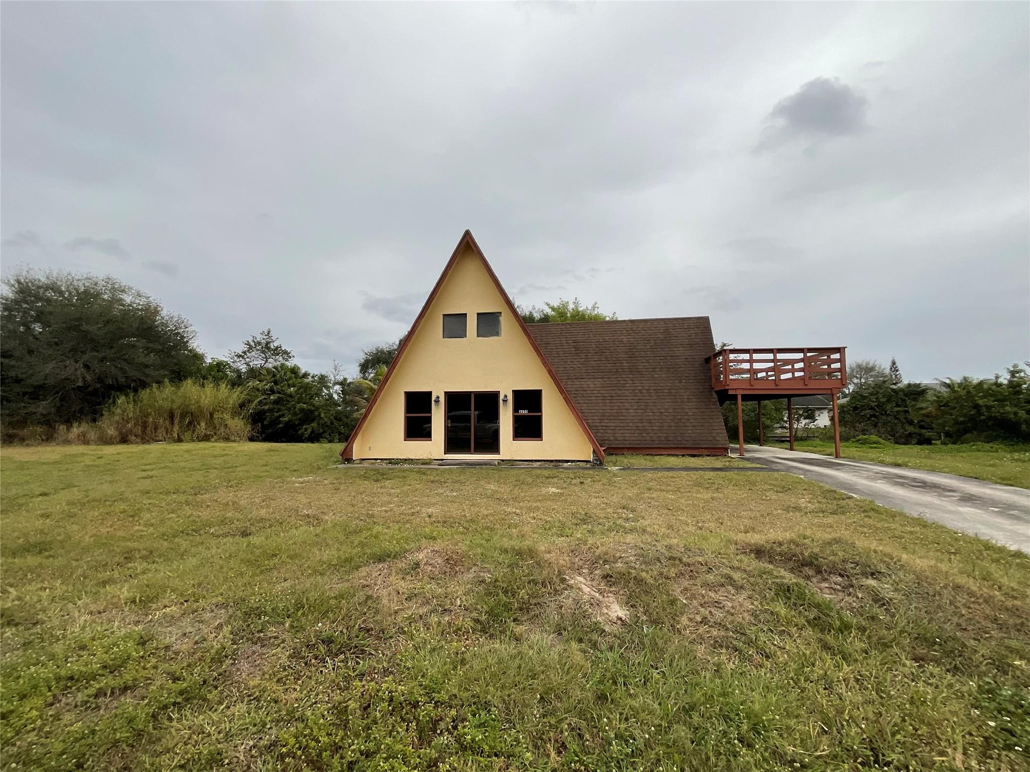 Foto de propiedad en 6650 Riggers Road, Lake Worth, FL 33462 Lake Worth con MLS# 