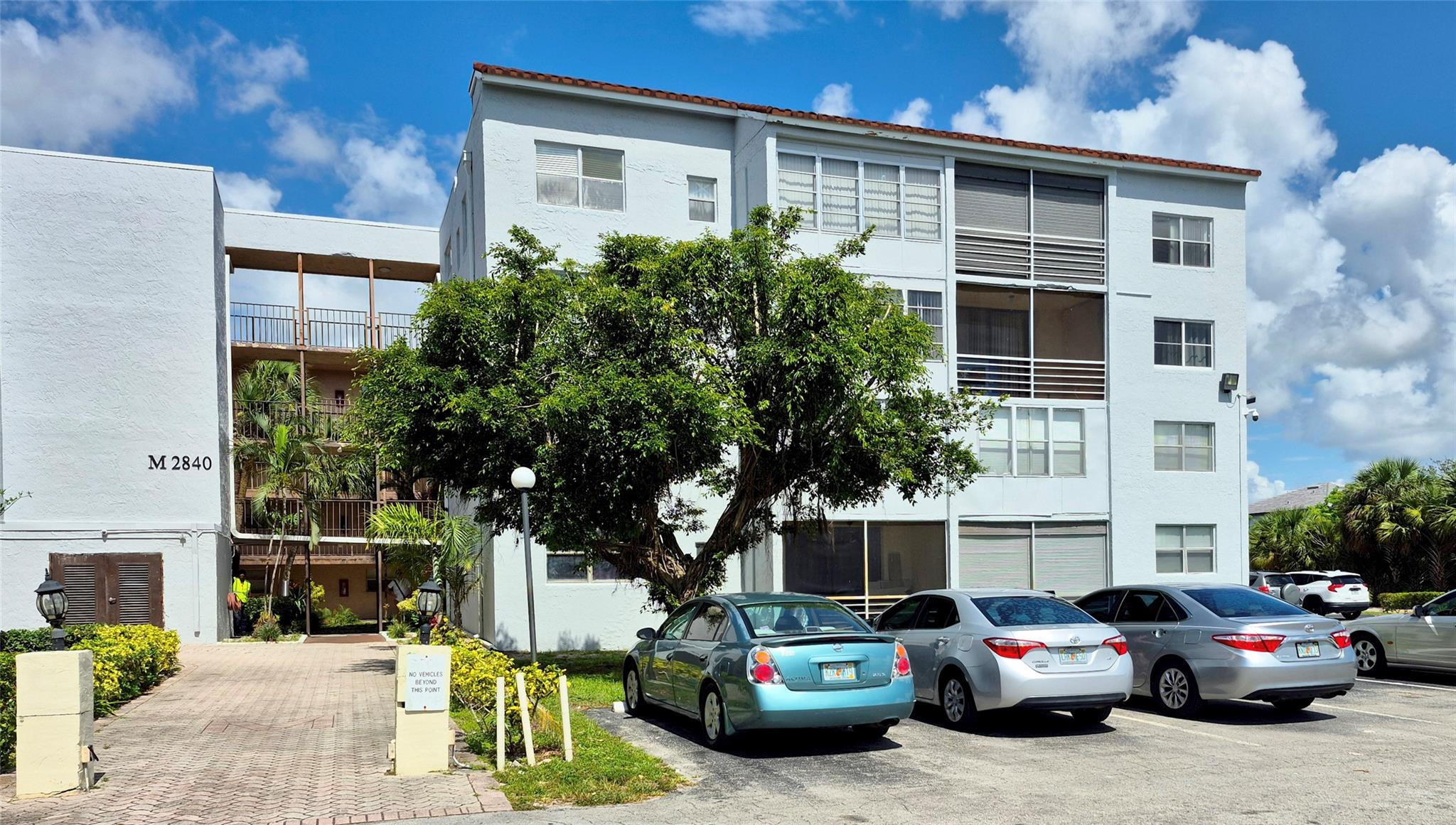 En Venta 2840 Somerset Drive 208m, Lauderdale Lakes, FL 33311, Lauderdale Lakes, FL 33311