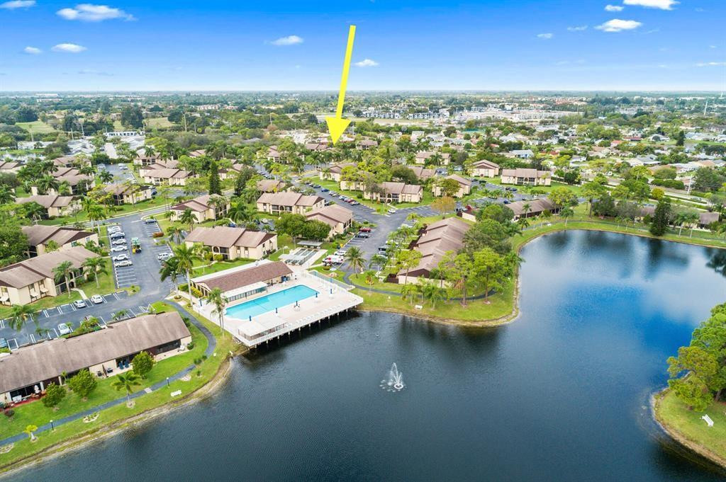 Foto de propiedad en 444 Pine Glen Lane D-1, Greenacres, FL 33463 Greenacres con MLS# 