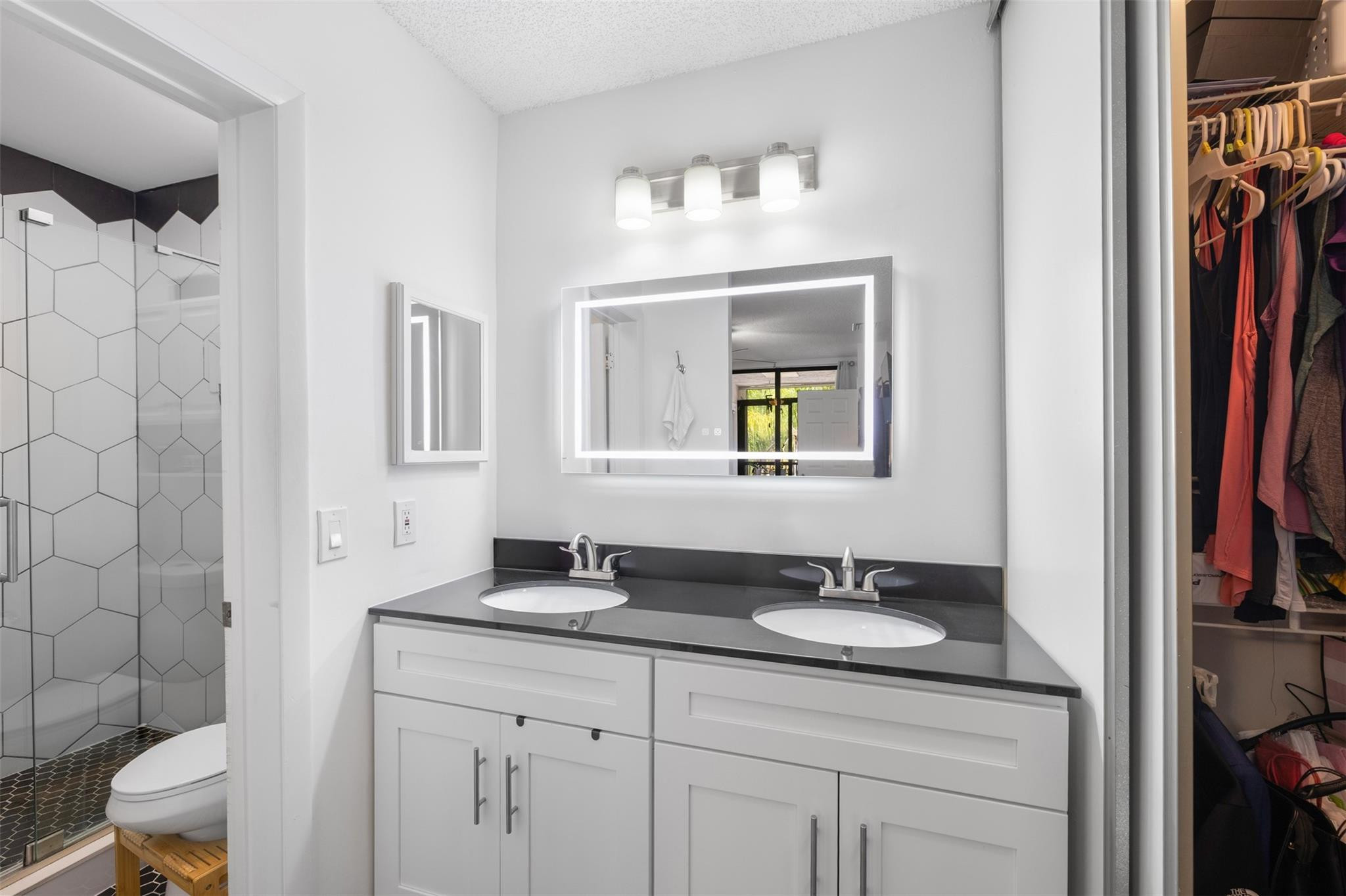 Foto de propiedad en 2963 Carambola Circle S, Coconut Creek, FL 33066 Coconut Creek con MLS# 