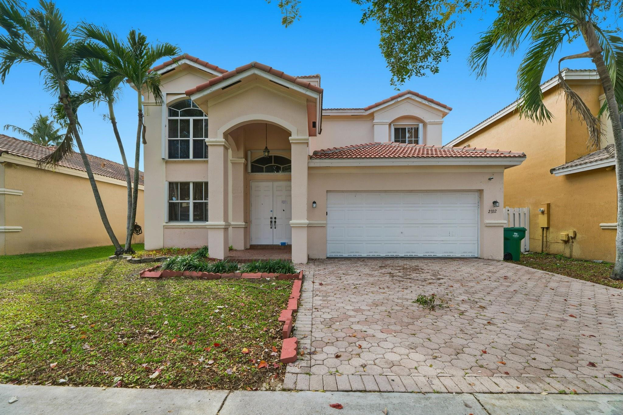 Foto de propiedad en 2332 SW 126th Avenue, Miramar, FL 33027 Miramar con MLS# 