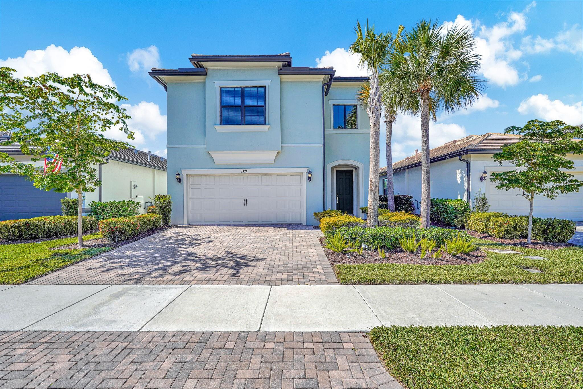 Foto de propiedad en 4471 Gramercy Drive, Oakland Park, FL 33309 Oakland Park con MLS# 