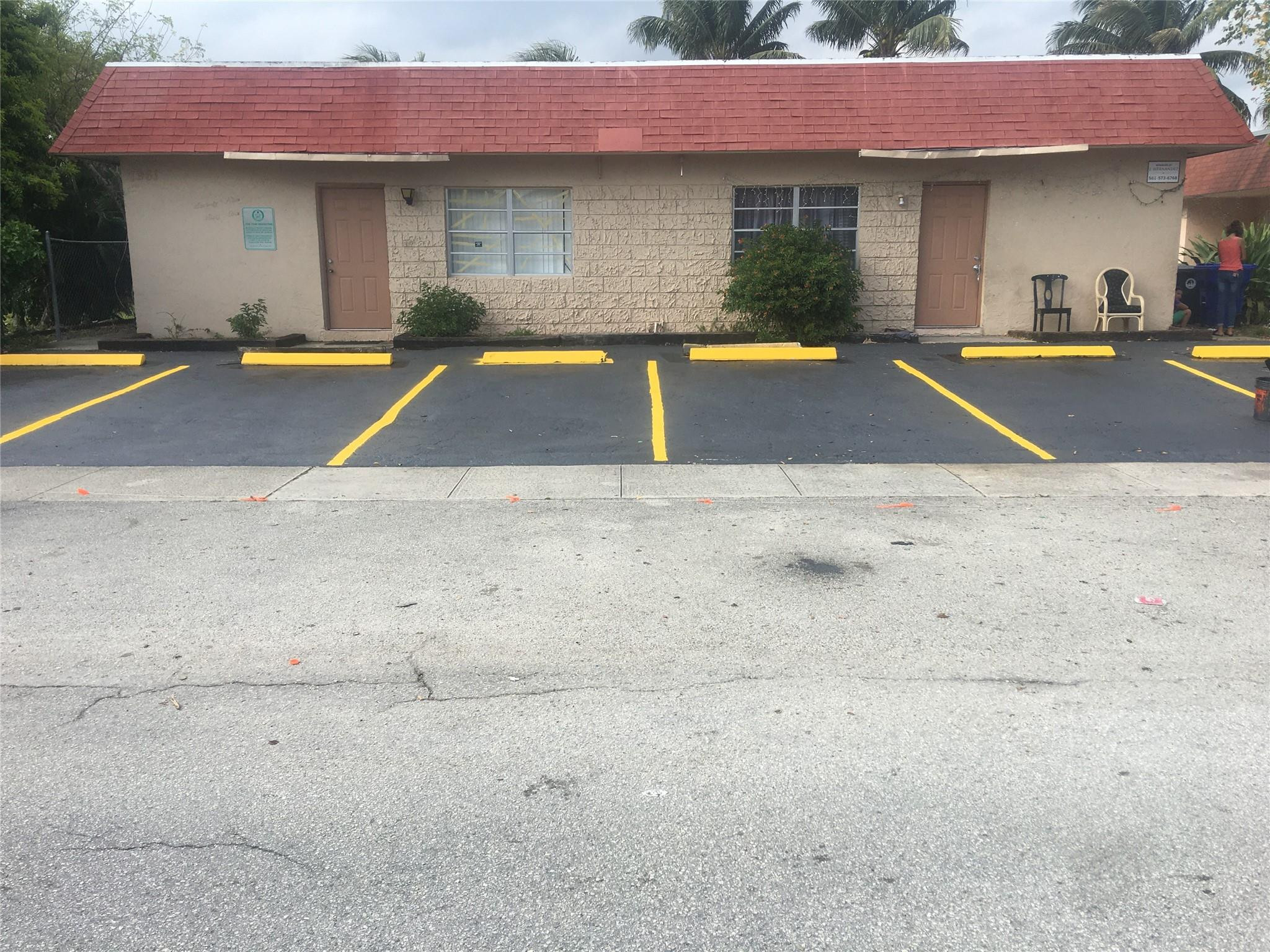 En Venta 7961 SW 10th Court, North Lauderdale, FL 33068, North Lauderdale, FL 33068