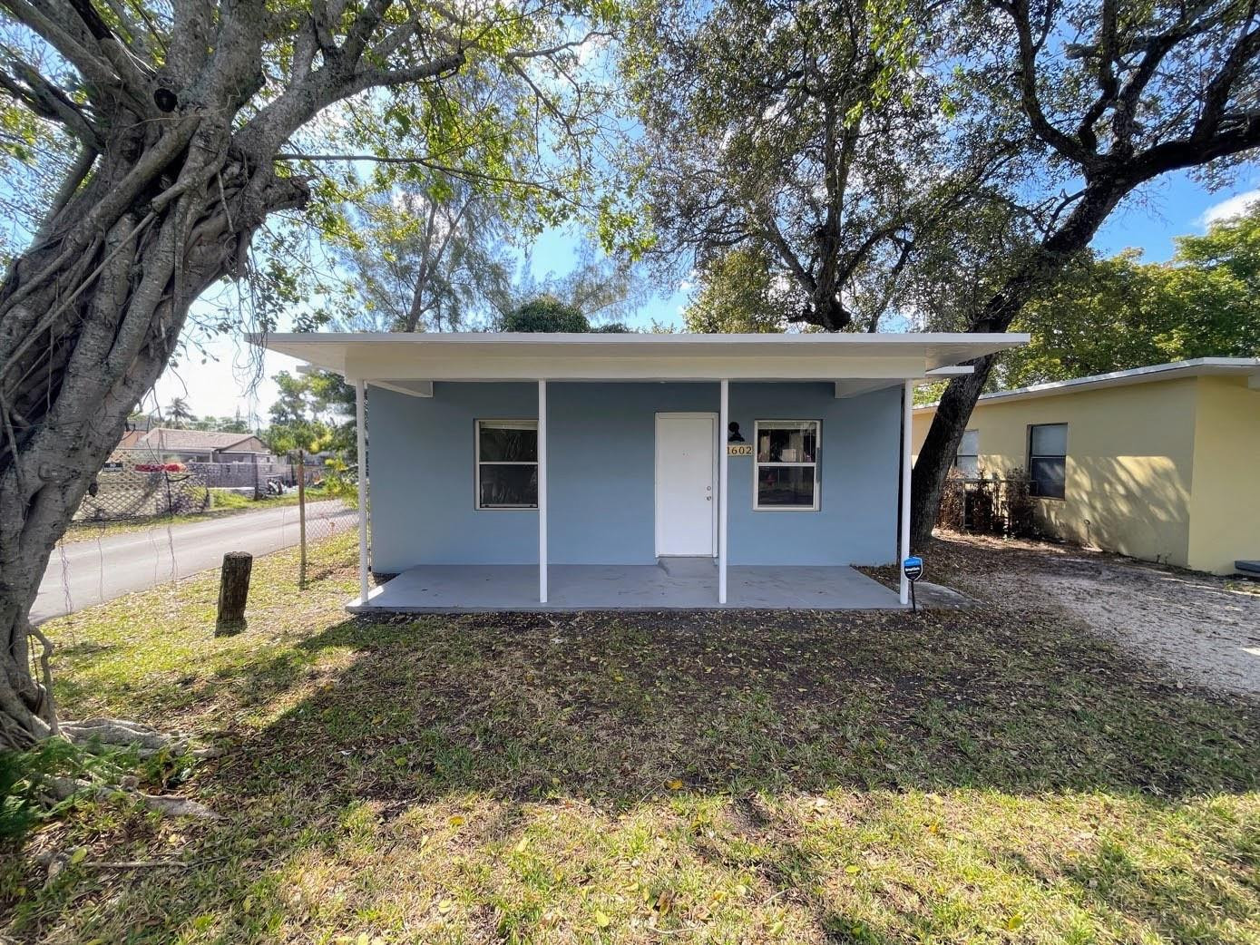 Foto de propiedad en 1602 NW 7th Place, Fort Lauderdale, FL 33311 Fort Lauderdale con MLS# 