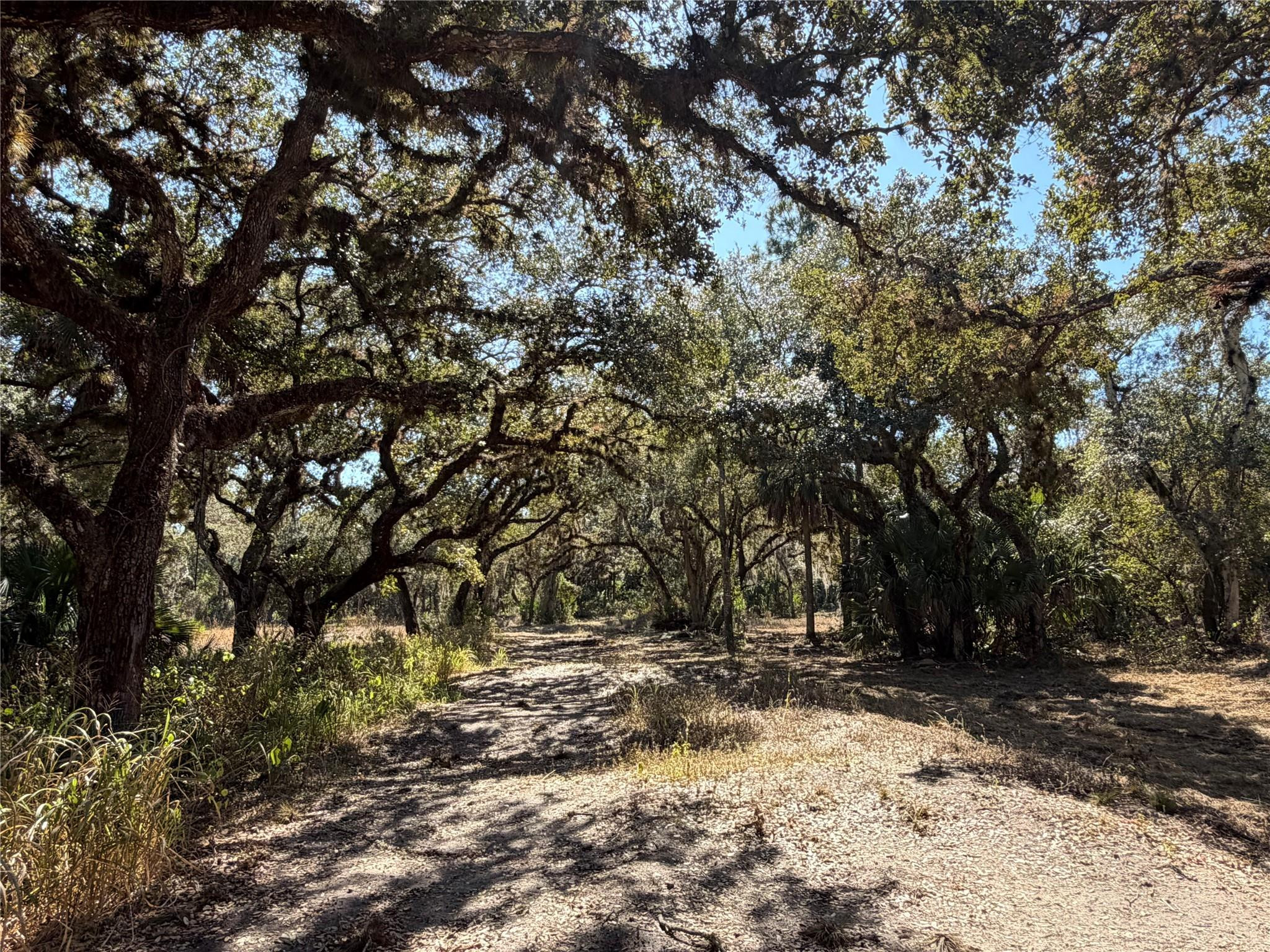 Foto de propiedad en Tbd SE 40th Avenue, Okeechobee, FL 34974 Okeechobee con MLS# 