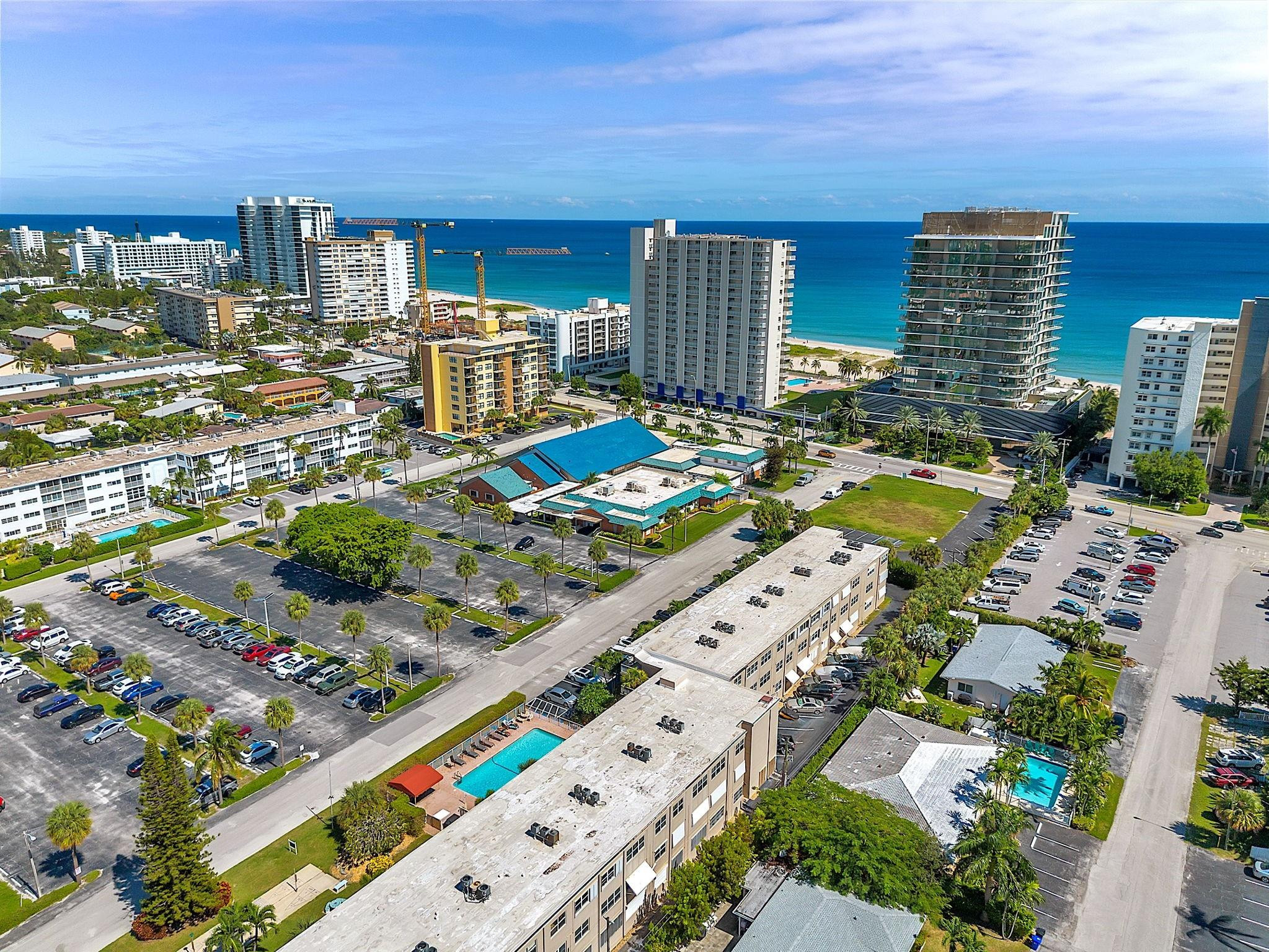 Foto de propiedad en 3200 NE 7th Court 208a, Pompano Beach, FL 33062 Pompano Beach con MLS# 