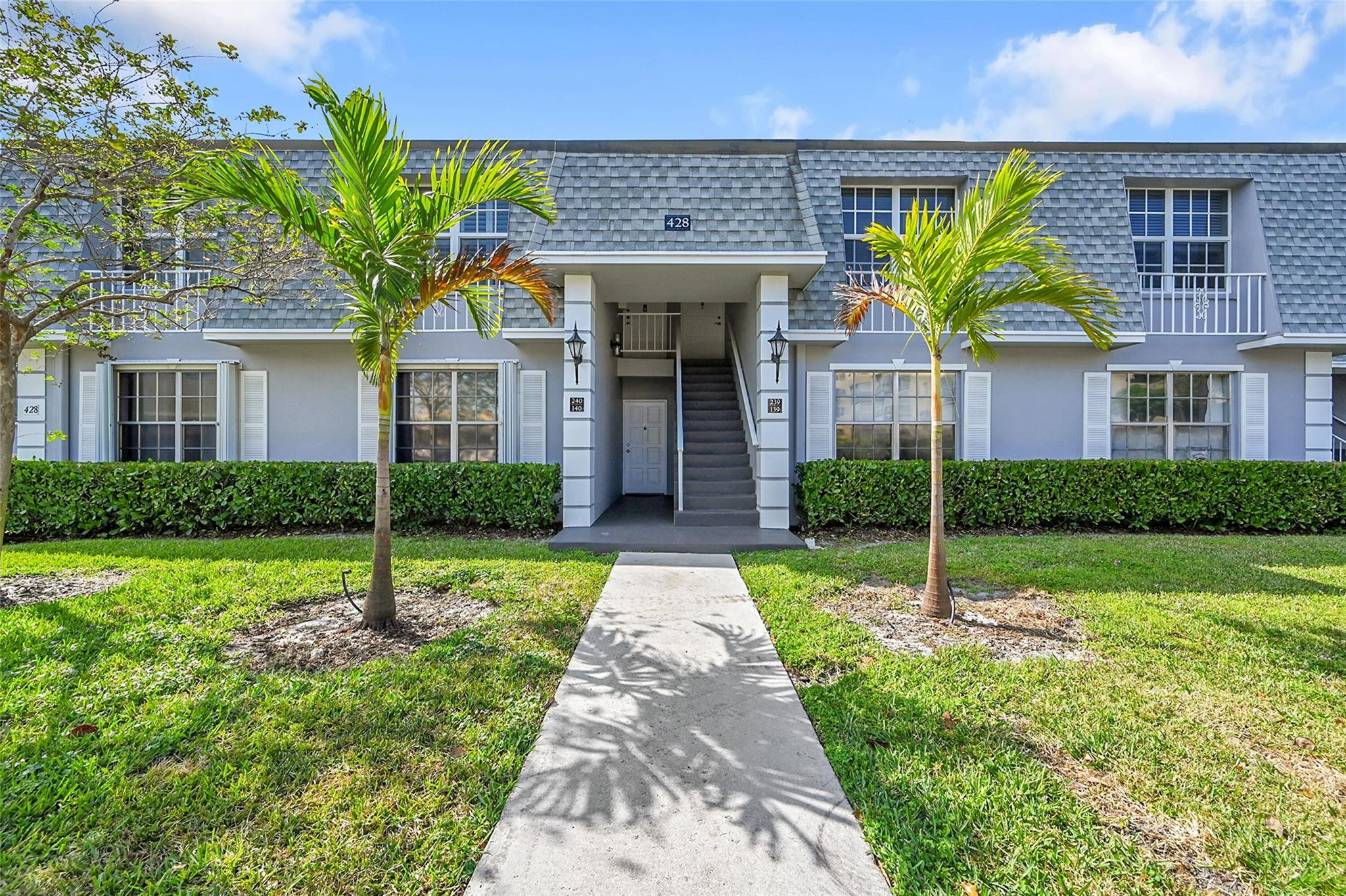 Foto de propiedad en 428 NW 70th Avenue 140, Plantation, FL 33317 Plantation con MLS# 