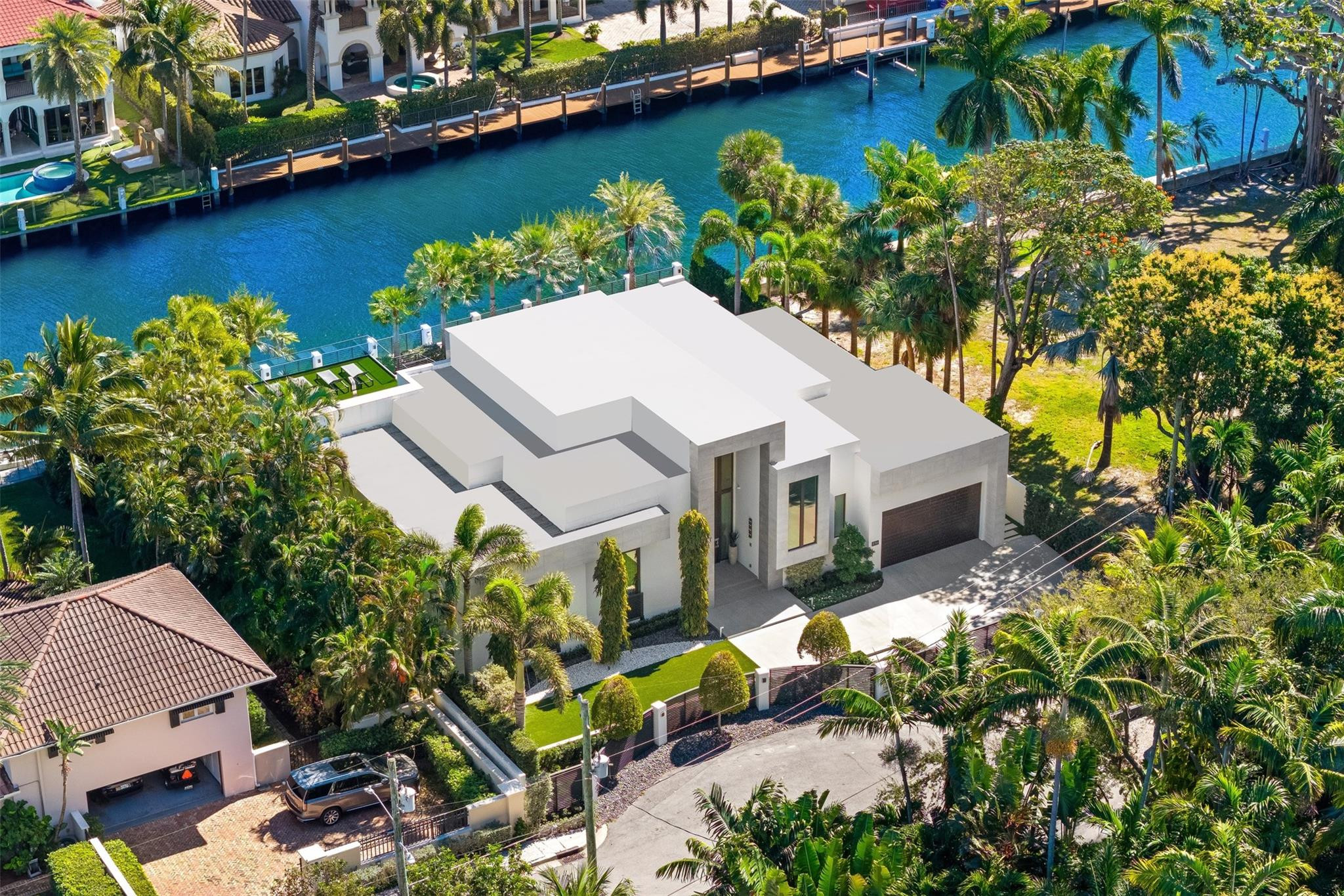 Foto de propiedad en 816 Riviera Isle Drive, Fort Lauderdale, FL 33301 Fort Lauderdale con MLS# 