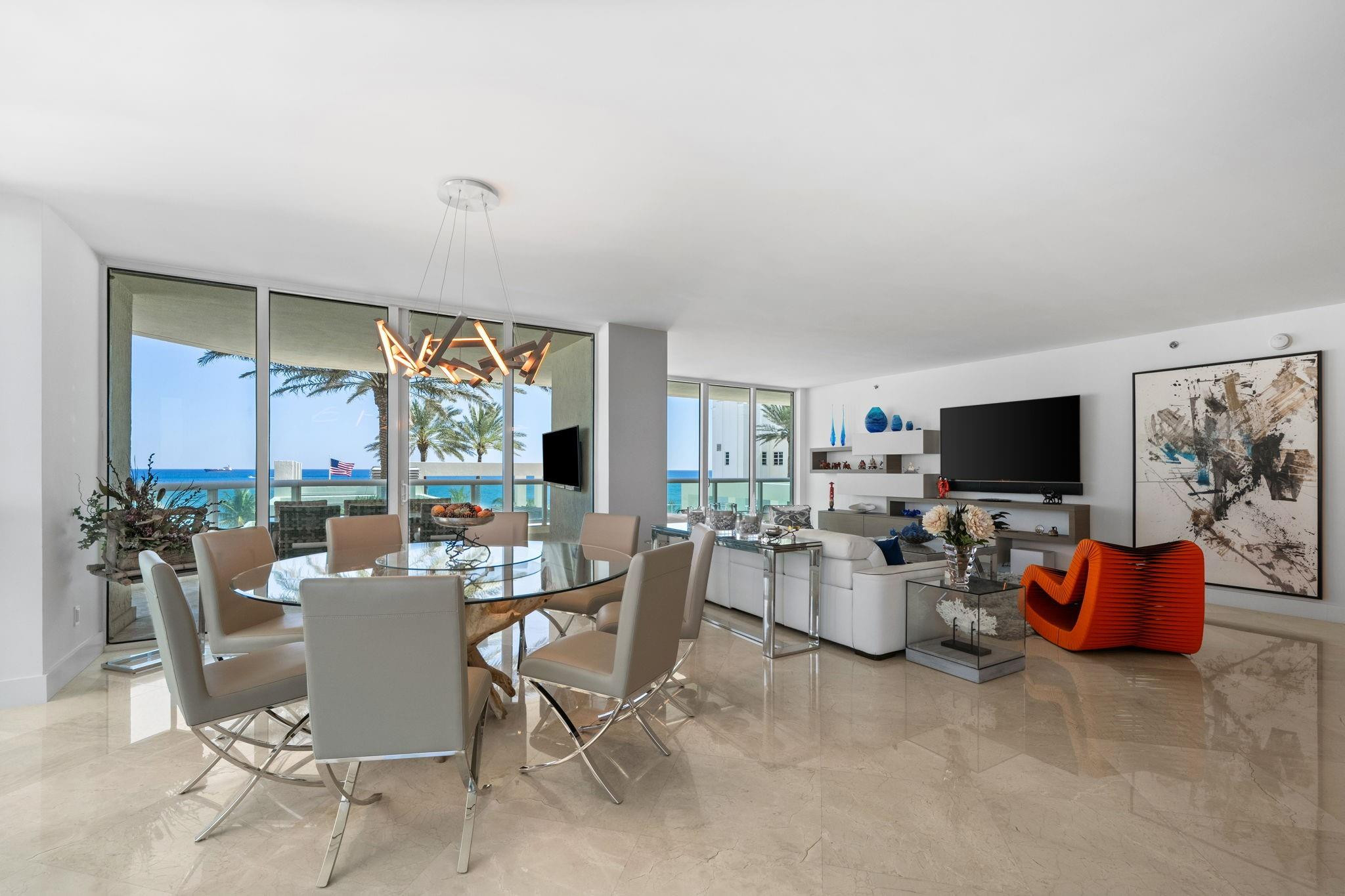 Foto de propiedad en 101 S Fort Lauderdale Beach Boulevard 705, Fort Lauderdale, FL 33316 Fort Lauderdale con MLS# 