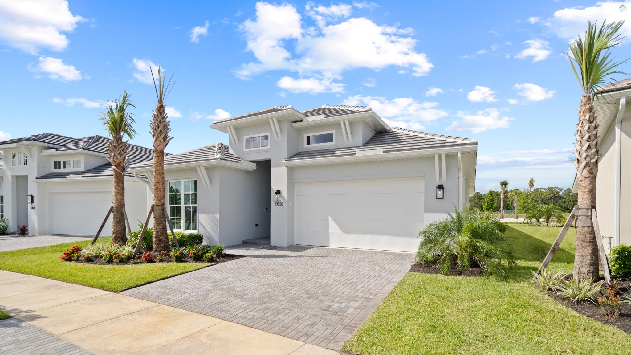 Foto de propiedad en 10836 Northwest Wilgrove Lane, Port St. Lucie, FL 34987 Port St. Lucie con MLS# 