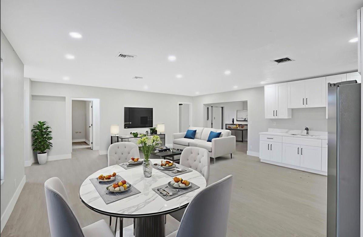 Foto de propiedad en 4430 NW 22nd Street, Lauderhill, FL 33313 Lauderhill con MLS# 
