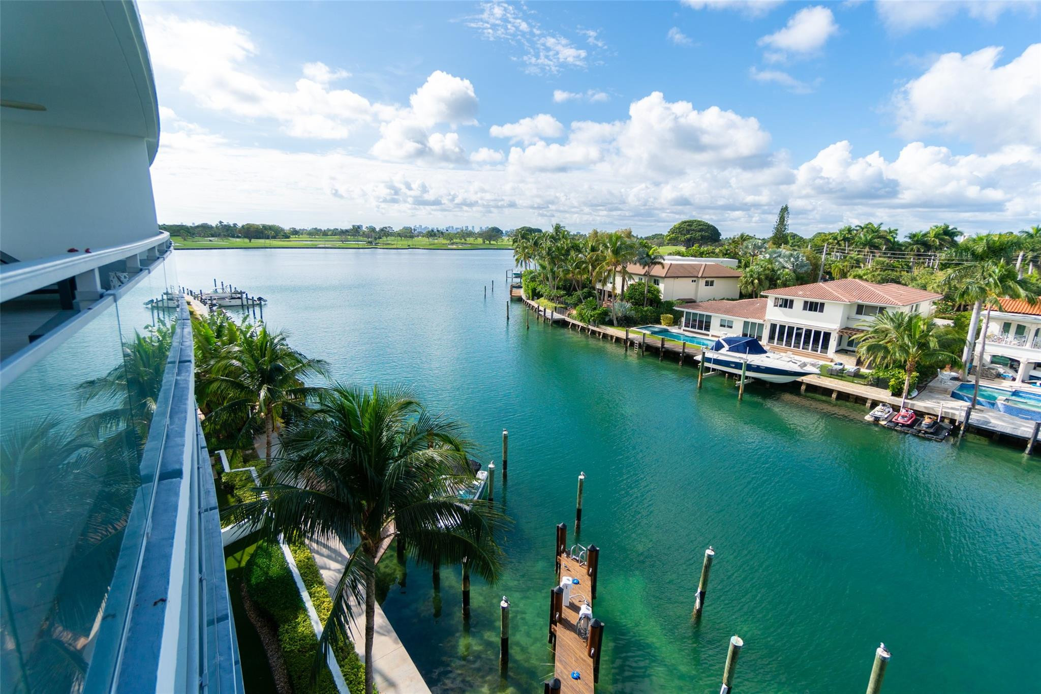 Foto de propiedad en 9400 W Bay Harbor Drive 503, Bay Harbor Islands, FL 33154 Bay Harbor Islands con MLS# 