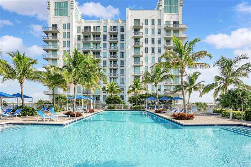 Foto de propiedad en 300 S Australian Avenue 601, West Palm Beach, FL 33401 West Palm Beach con MLS# 