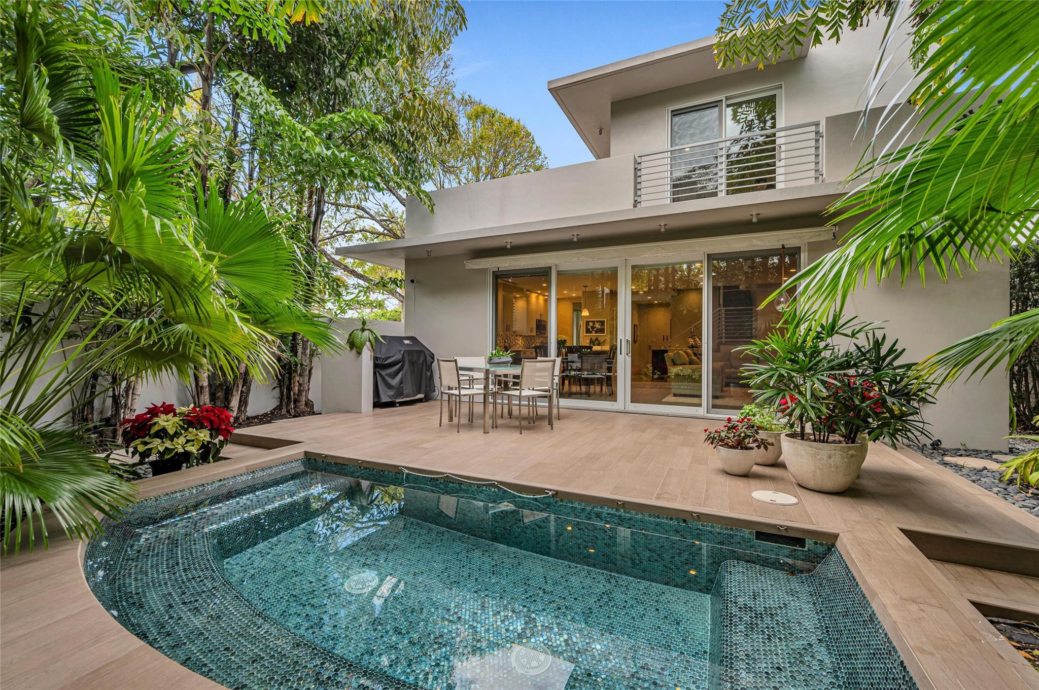 Foto de propiedad en 1200 NE 2nd Street, Fort Lauderdale, FL 33301 Fort Lauderdale con MLS# 