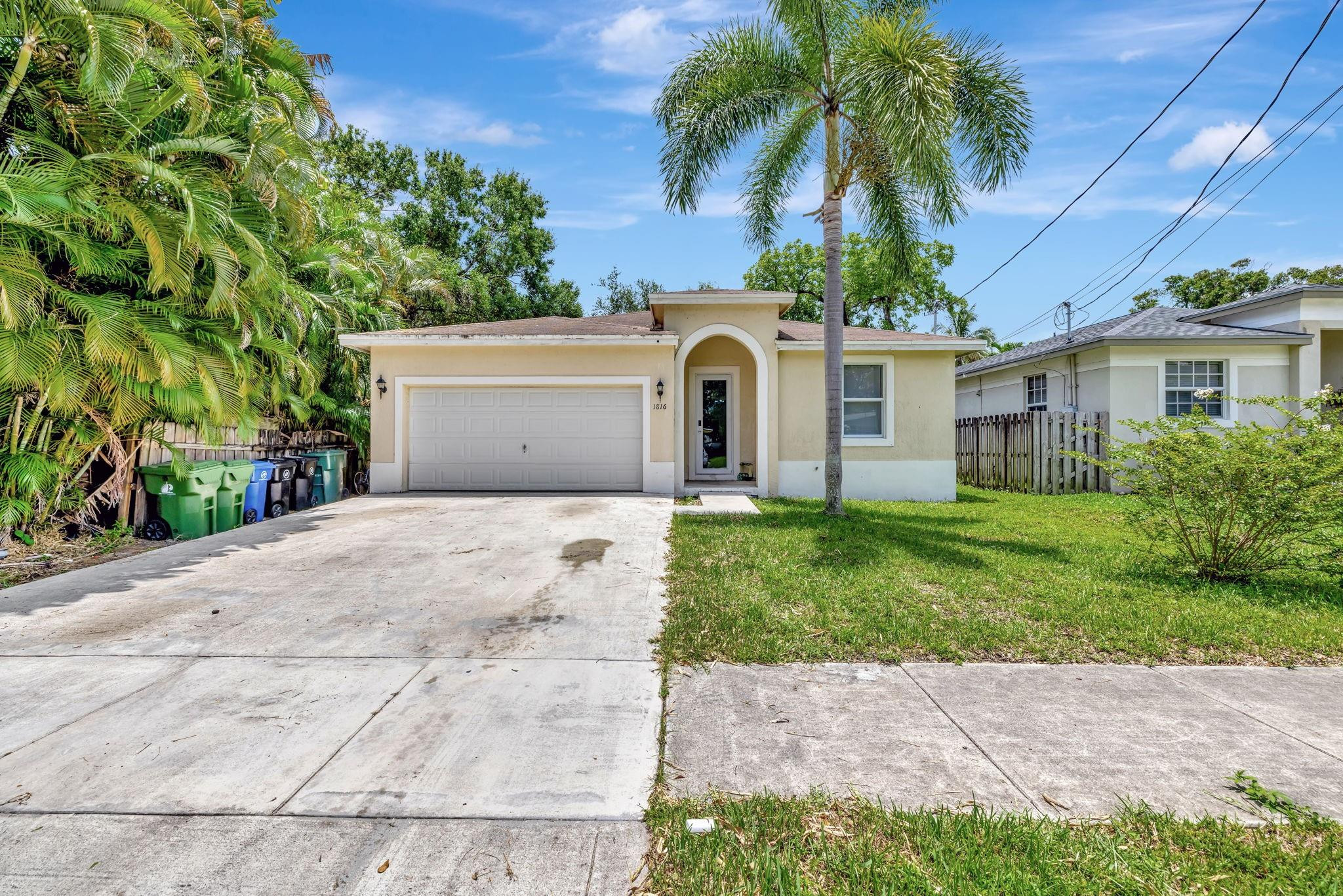 Foto de propiedad en 1816 SW 21st Street, Fort Lauderdale, FL 33315 Fort Lauderdale con MLS# 