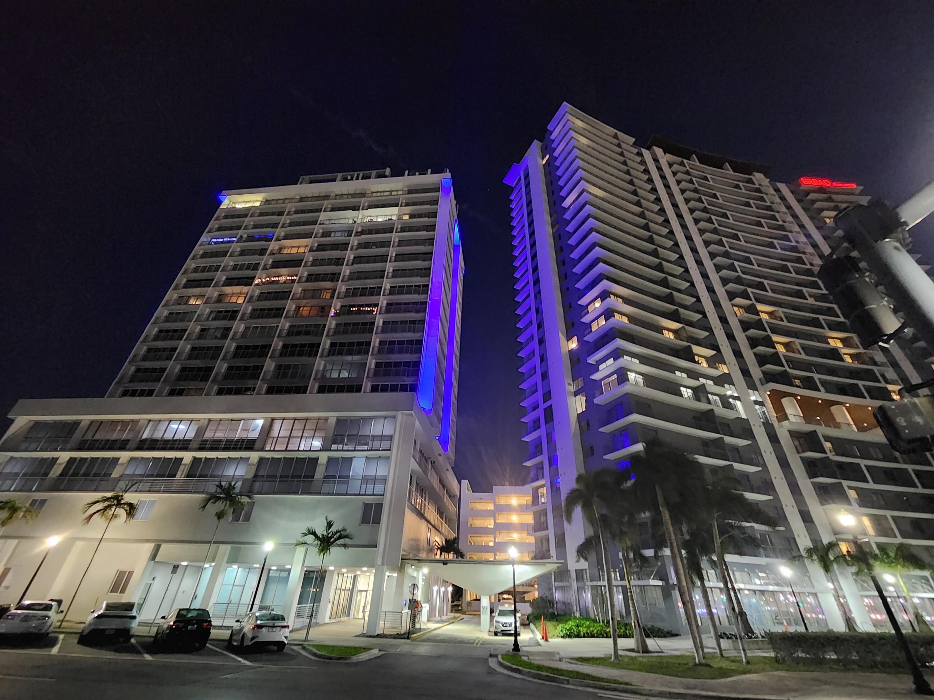 Foto de propiedad en 1720 Harrison Street 16b, Hollywood, FL 33020 Hollywood con MLS# 