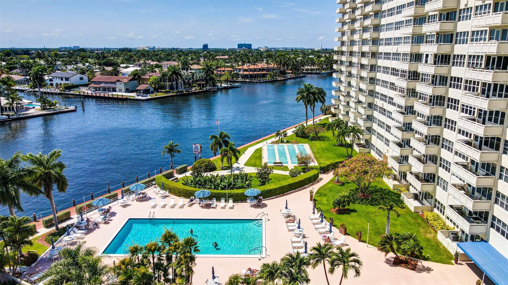 Foto de propiedad en 3200 NE 36th Street 612, Fort Lauderdale, FL 33308 Fort Lauderdale con MLS# 