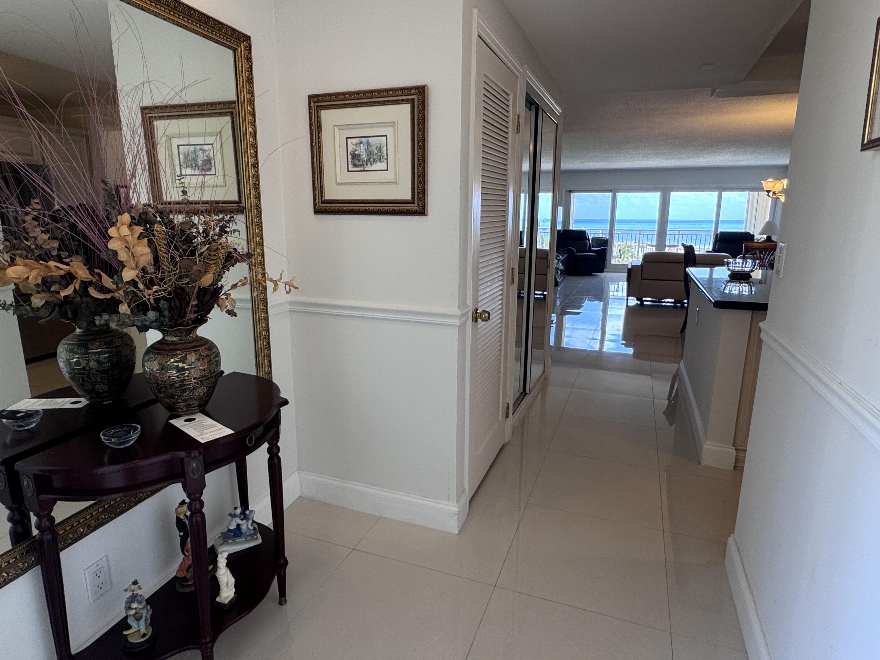 Alquilada 328 N Ocean Boulevard 706, Pompano Beach, FL 33062, Pompano Beach, FL 33062