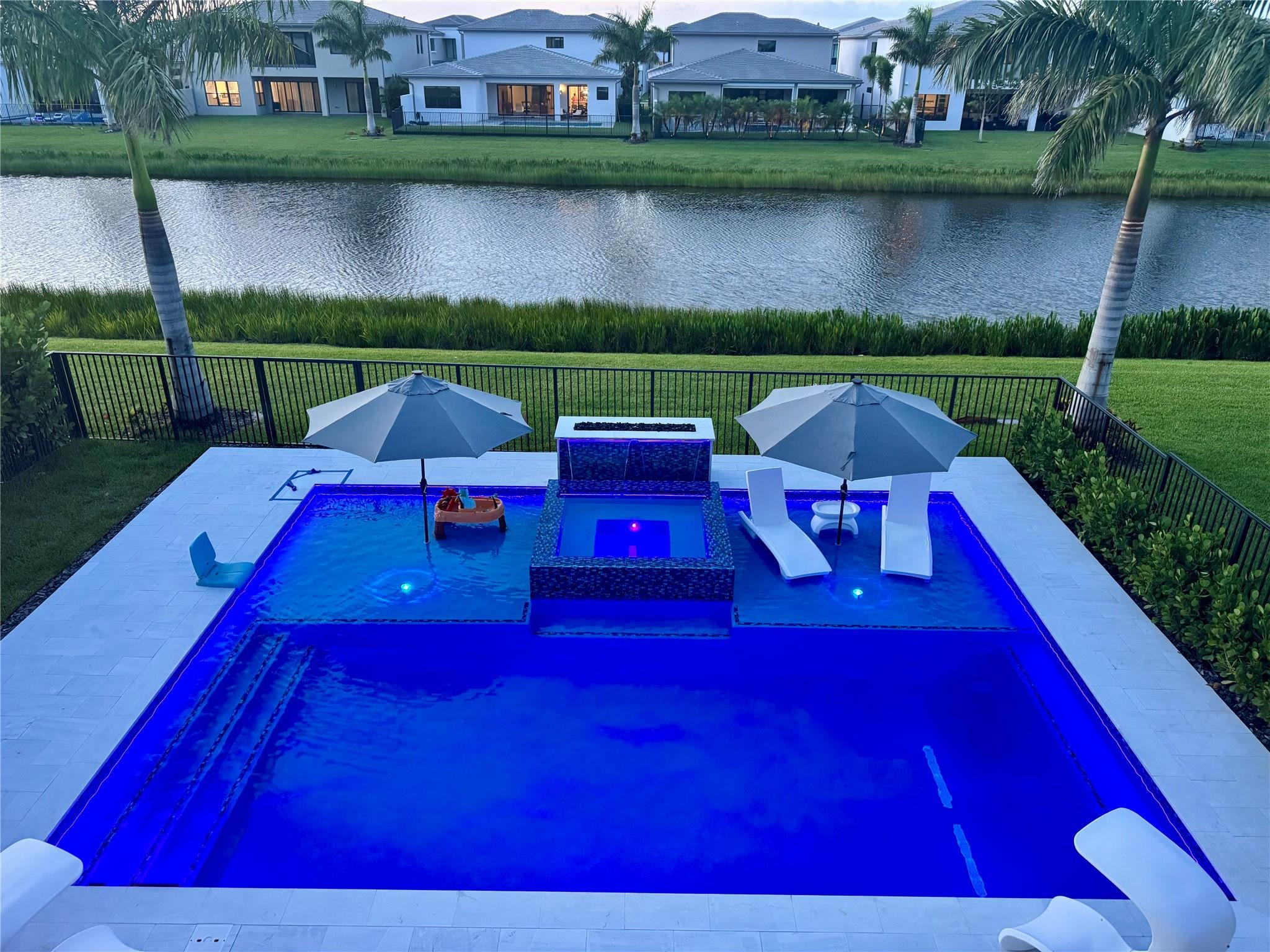 Foto de propiedad en 8573 Crystal Downs Avenue, Boca Raton, FL 33434 Boca Raton con MLS# 