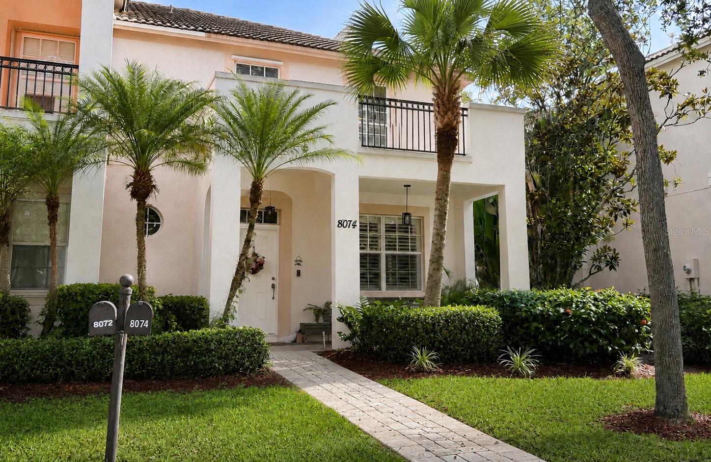 En Venta 8074 MURANO CIR, PALM BEACH GARDENS, FL 33418