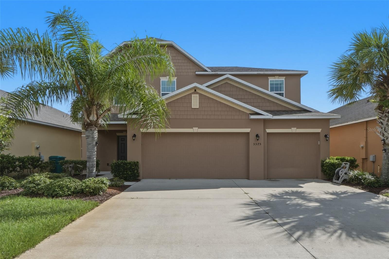 Foto de propiedad en 5575 BRILLIANCE CIR COCOA con MLS# FC321103