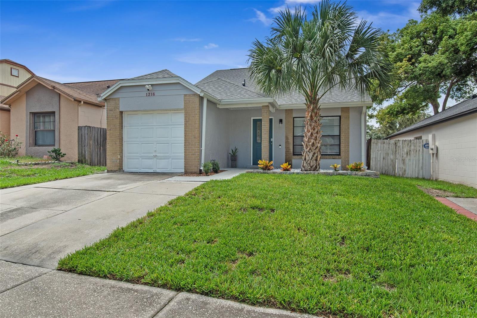 En Venta 1216 PIN OAK DR, APOPKA, FL 32703