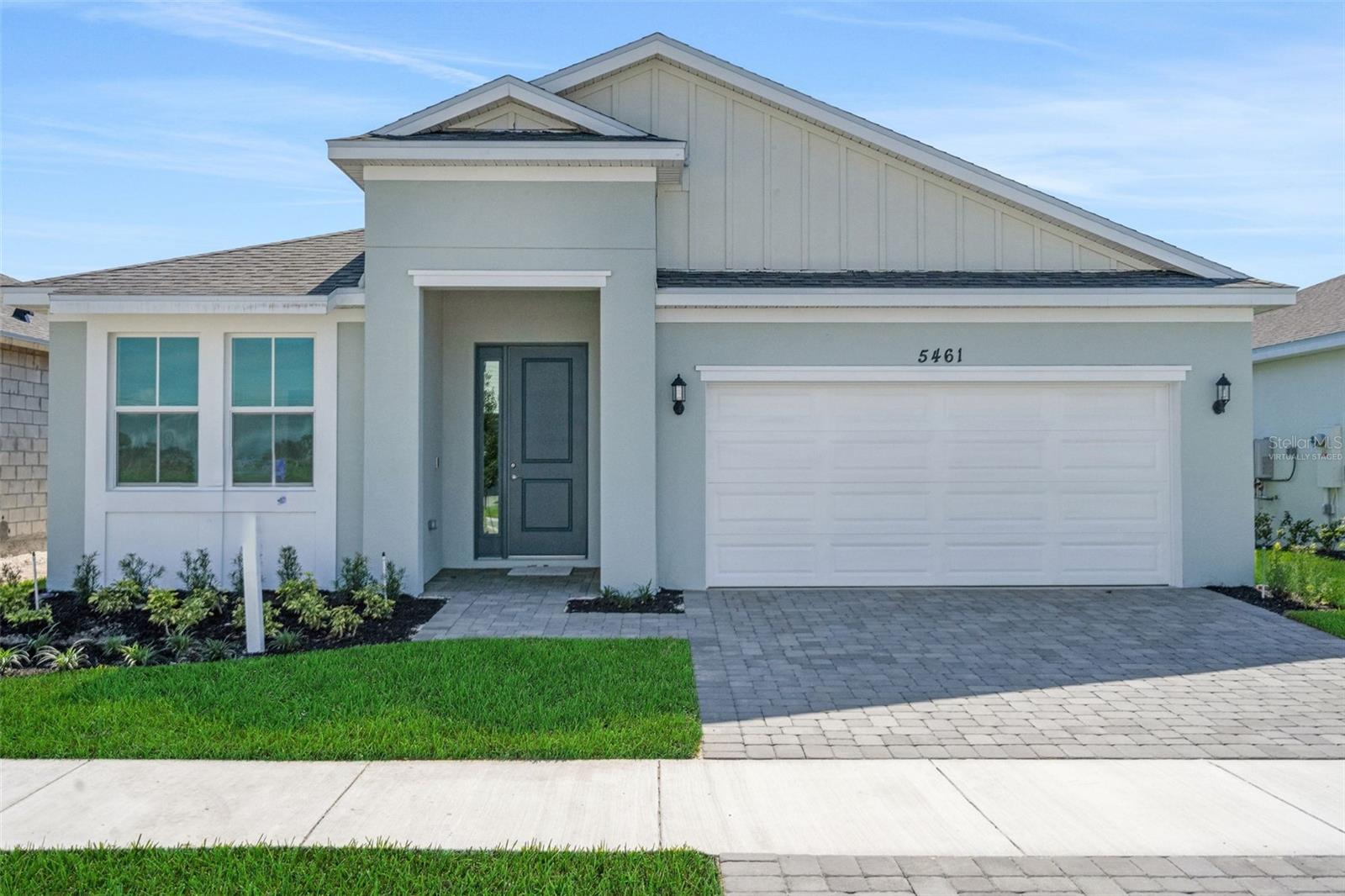 Foto de propiedad en 5436 NW CAMBERLY CT PORT ST LUCIE con MLS# G5113729