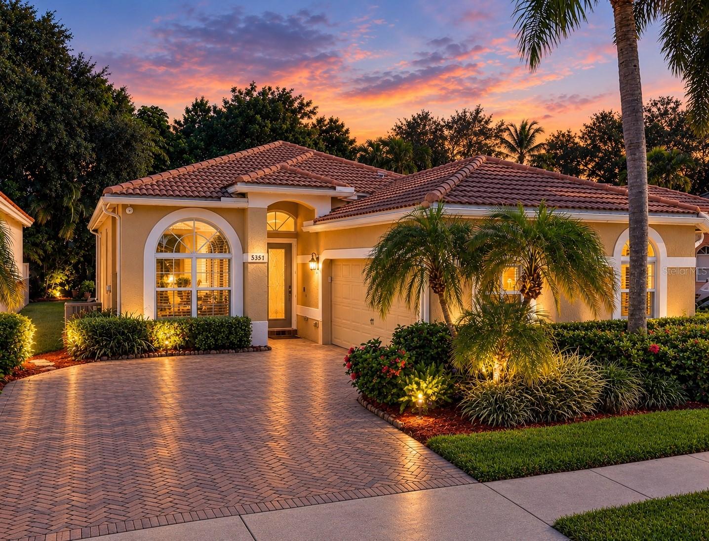 En Venta 5351 VENTURA DR, DELRAY BEACH, FL 33484