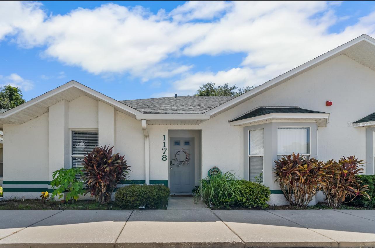 En Venta 1178 JADE EAST LN, KISSIMMEE, FL 34744