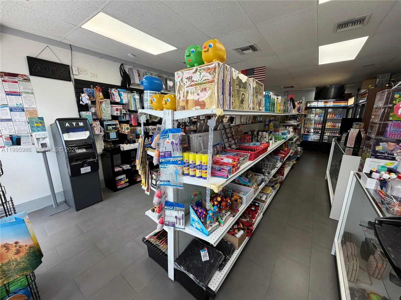 En Venta GROCERY STORE Grocery Store For Sale, Miami, FL 33155, Miami, FL 33155