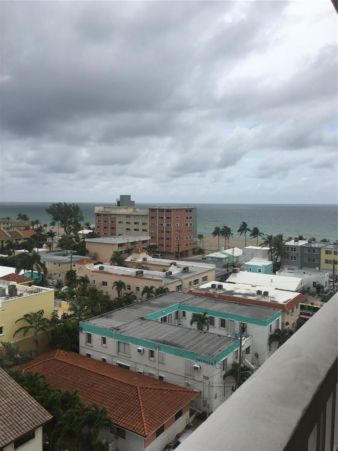 Foto de propiedad en 801 S Ocean Drive 905, Hollywood, FL 33019 Hollywood con MLS# 