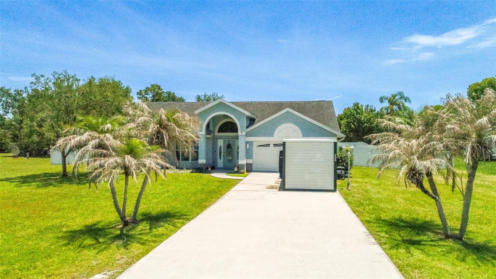 Foto de propiedad en 2600 SHORTLEAF KISSIMMEE con MLS# L4961677