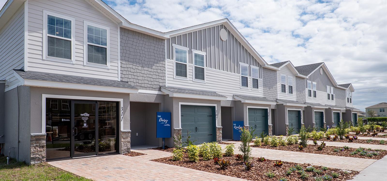 Foto de propiedad en 382 CHESAPEAKE DR ST CLOUD con MLS# L4962369