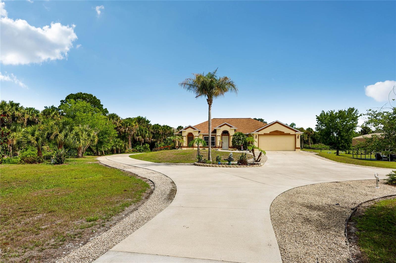 Foto de propiedad en 4880 DATE PALM COCOA con MLS# L4962584
