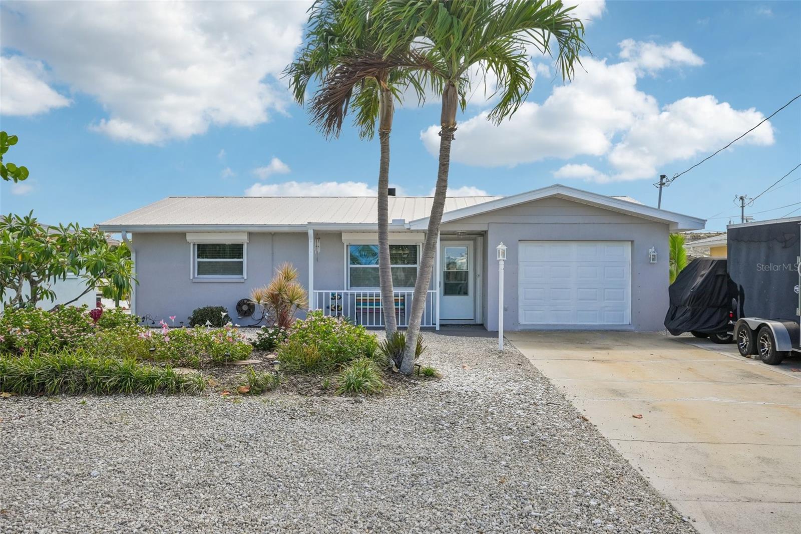 En Venta 3050 YORK RD, ST JAMES CITY, FL 33956