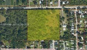 Foto de propiedad en Lake Trafford Road, FL 34142  con MLS# 