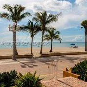 En Venta N Surf Road, Hollywood, FL 33019, Hollywood, FL 33019