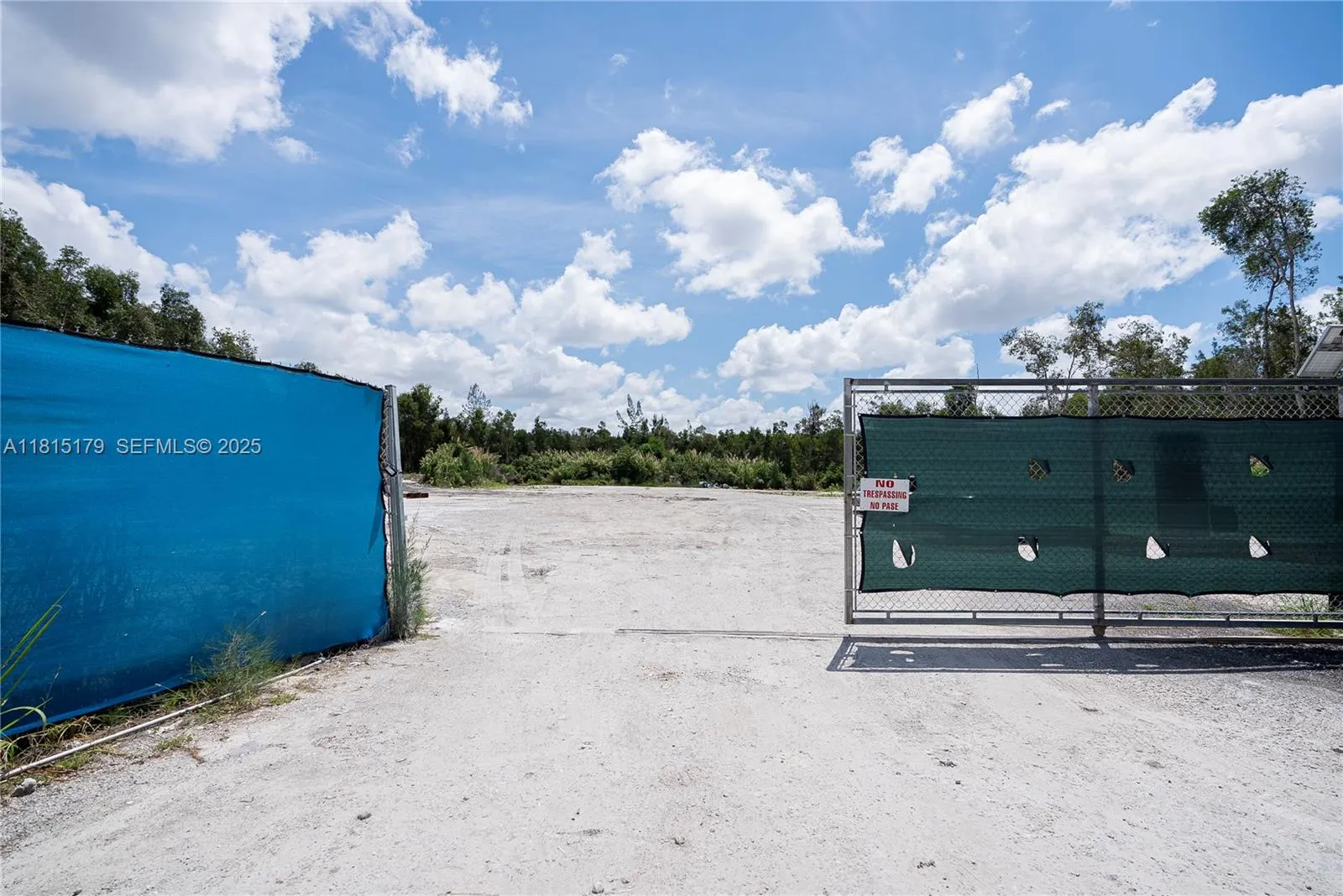 Foto de propiedad en NW 122 Ave, Nw 50 Street, Doral, FL 33178 Doral con MLS# 