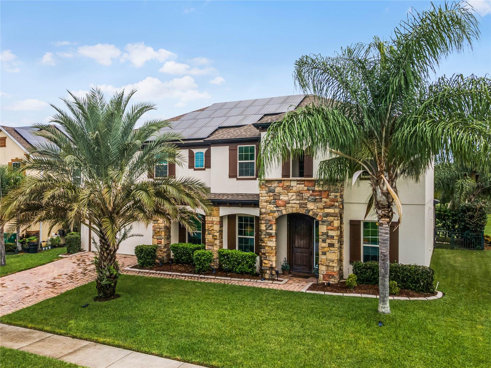 Foto de propiedad en 15465 HERON HIDEAWAY CIR WINTER GARDEN con MLS# O6149841