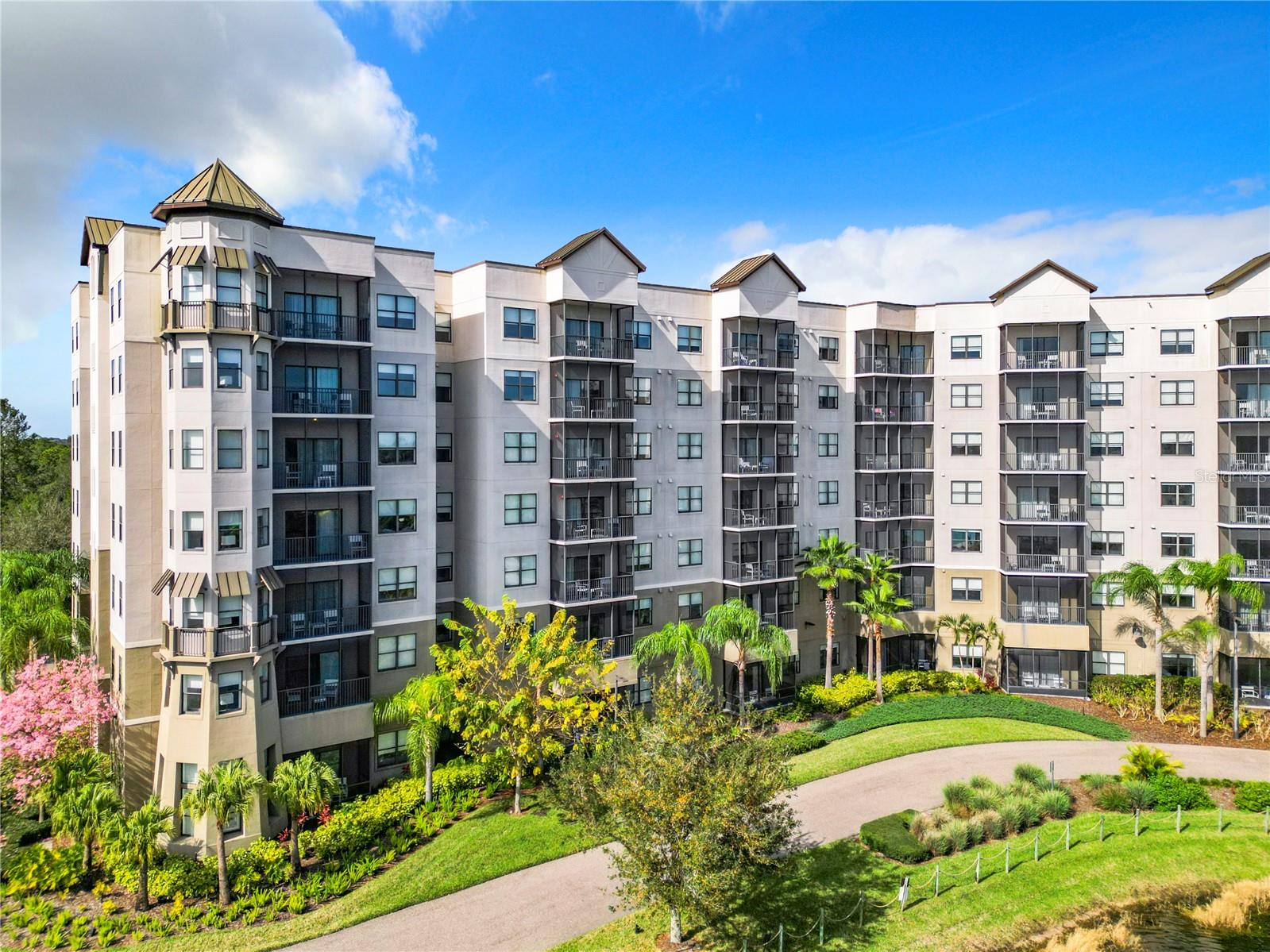 Foto de propiedad en 14501 GROVE RESORT AVE #3327 WINTER GARDEN con MLS# O6178930